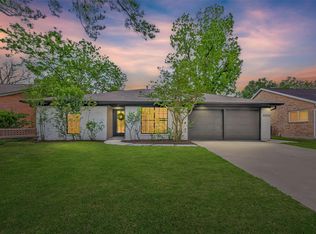 6003 Benning Dr, Houston, TX 77096