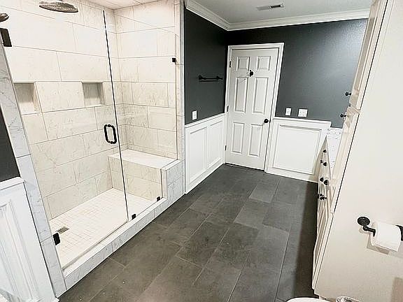 4th image of 106 Crestwood
