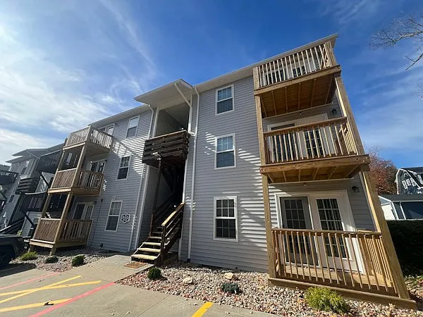 Cedarstone Apartments — Photo 1