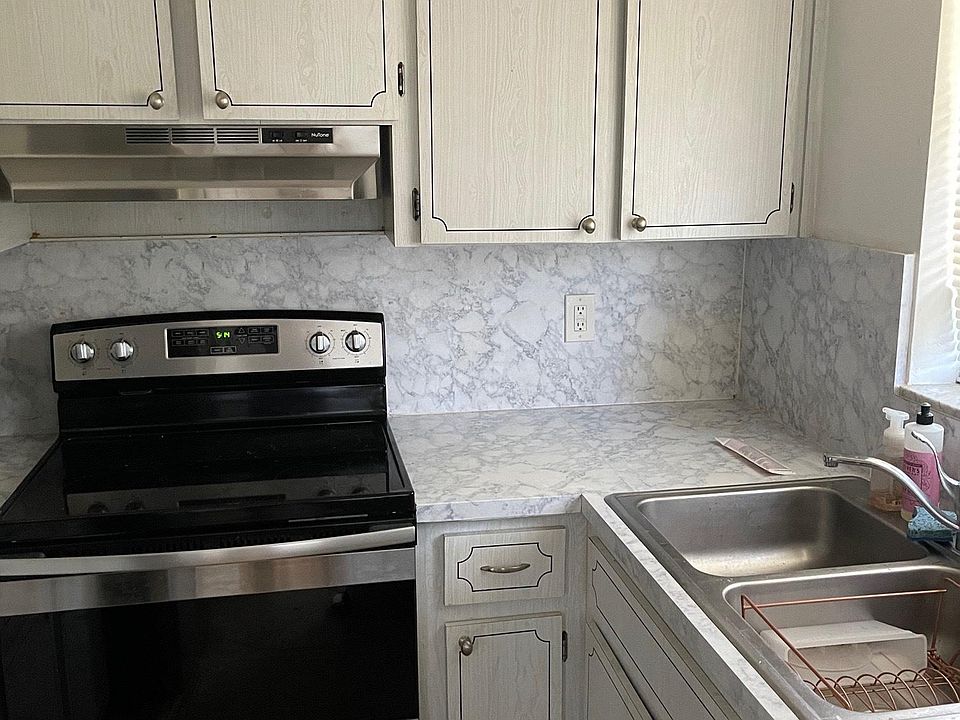 1st image of 701 N 59th Ave #701