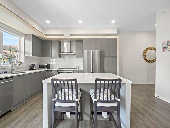 2nd image of 11507 84th Ave #616