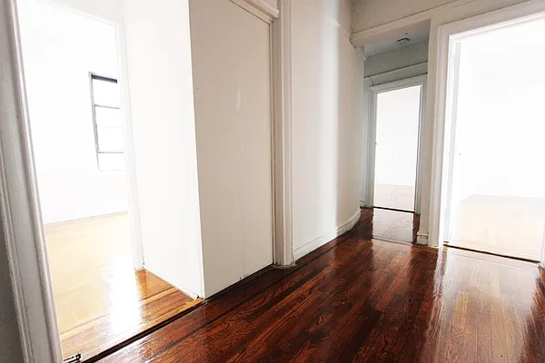 Rented by Urban Real Estate Property Group Inc | media 39