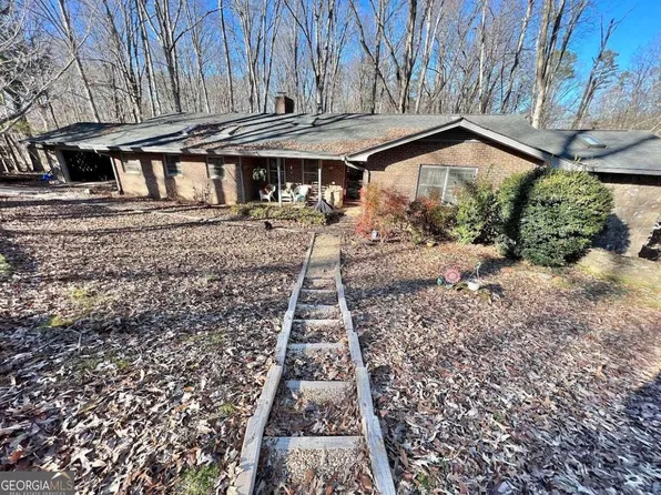 36 Laurel Heights Dr, Dahlonega, GA 30533