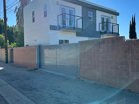 5th image of 19915 Lassen St