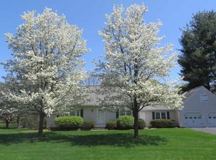 16 Eberle Rd, Latham, NY 12110