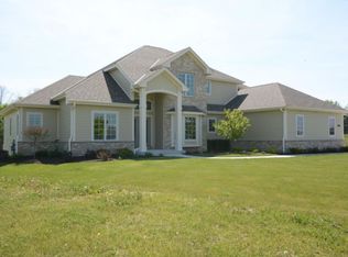 6210 Blue River Way, Racine, WI 53402