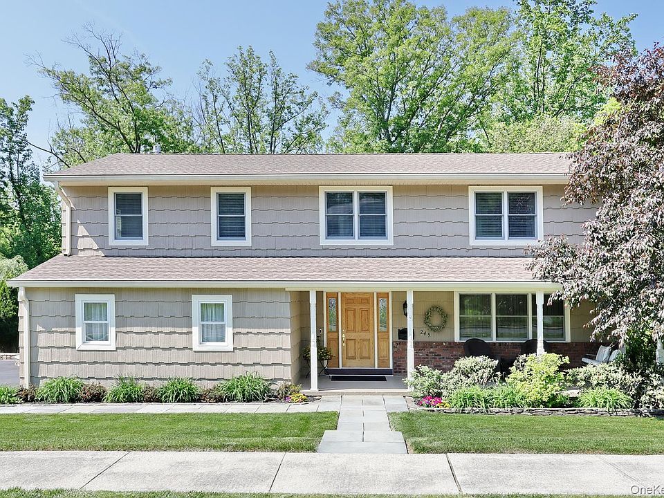 1st image of 245 W Central Avenue