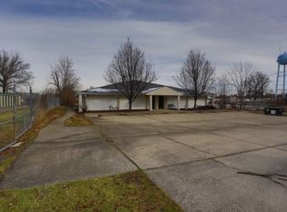 1310 White Oak Rd, Amelia, OH 45102