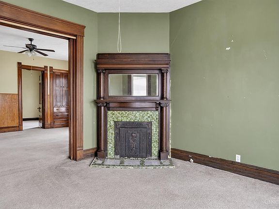 5th image of 518 N Washington St