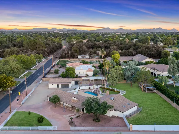 7049 W SURREY Avenue, Peoria, AZ 85381