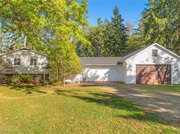 2527 Monica Dr, Richfield, OH 44286