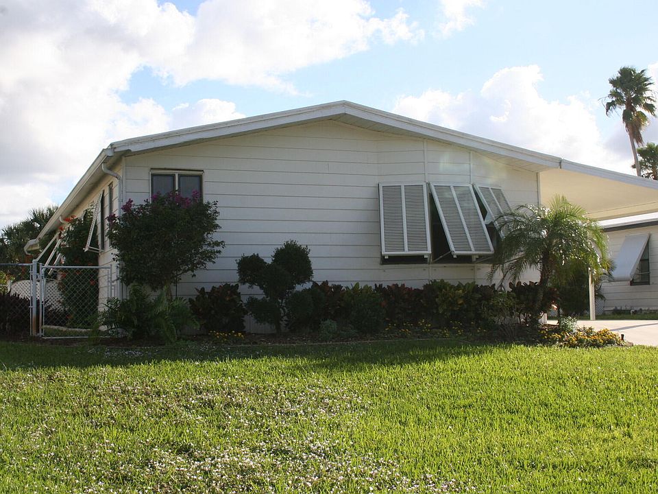 1st image of 7550 SE Shenandoah Drive