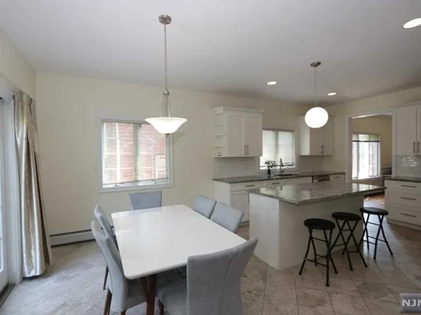 1513 13th Street image 12 of 26