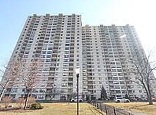 370 Dixon Rd E #408, Toronto, ON M9R1T2