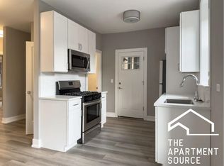 3929 N Janssen Ave #E1, Chicago, IL 60613