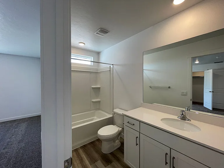1256 W Hidden Spring Dr — Photo 41