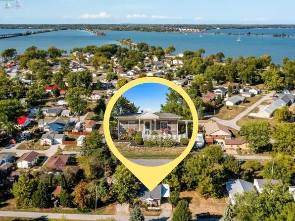 113 W Iroquois Trl, Sandusky, OH 44870