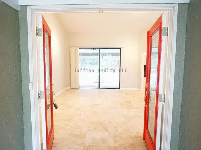 4 bed, 3.0 bath, 2683 sqft, $3,400 — Photo 4
