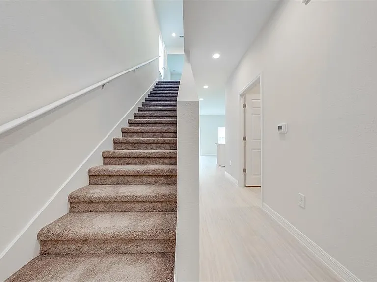 2139 Penny Ln — Photo 28