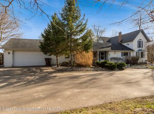 15645 S Lowell Rd, Lansing, MI 48906