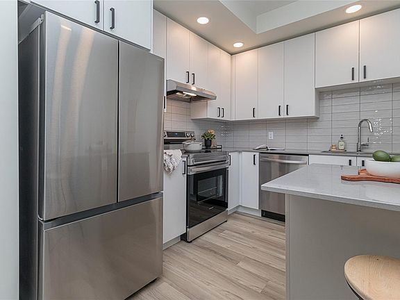 4th image of 2390 City Gate Blvd #509