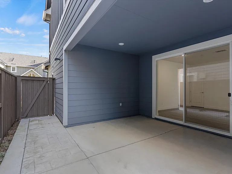 6921 Peak Way — Photo 44