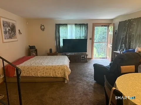 302 Berlin St — Photo 11