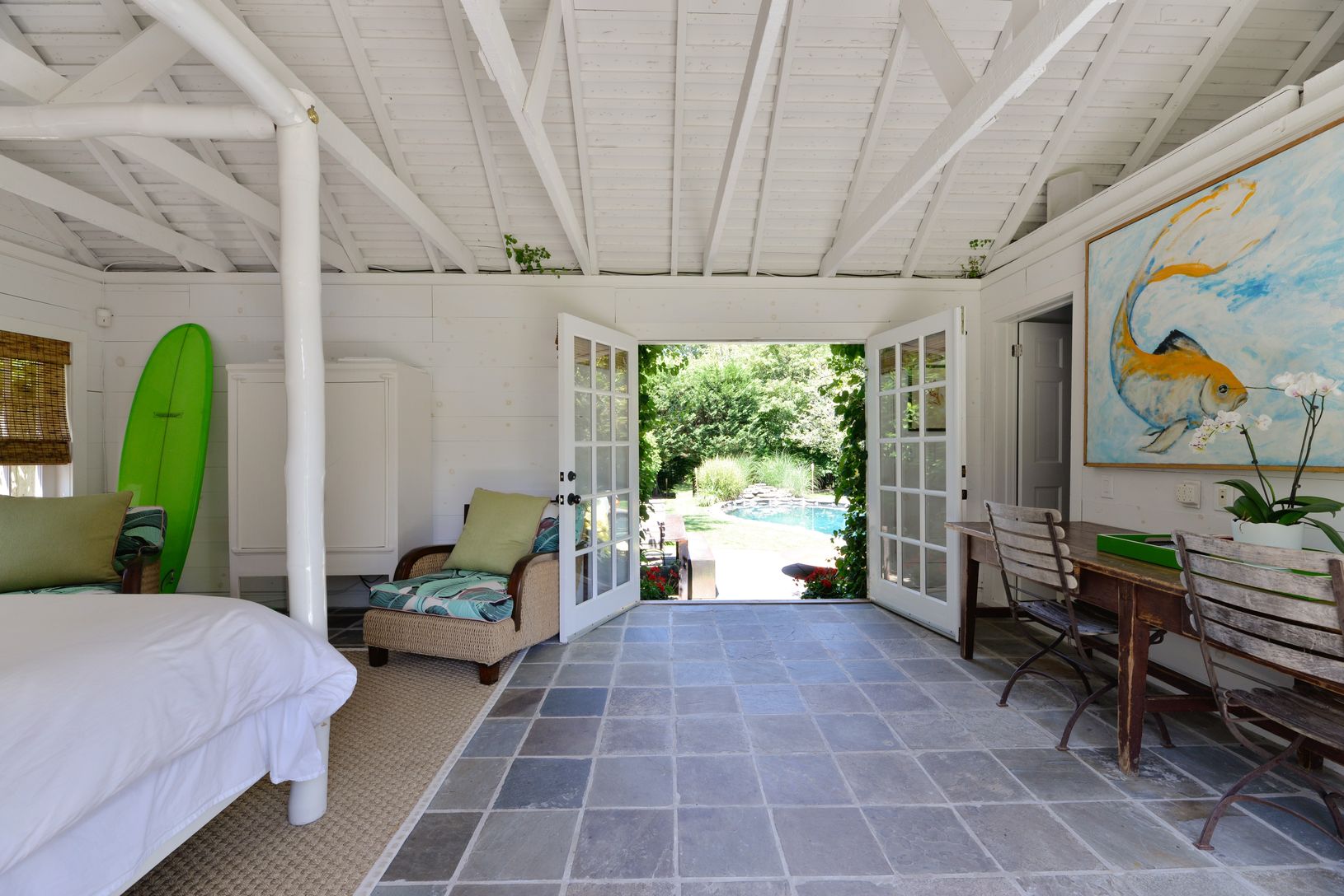  Pool House 