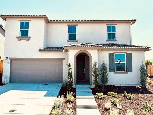 2001 Brighton Dr, Hollister, CA 95023