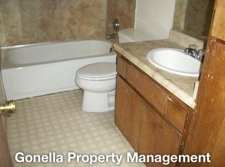 244 W 19th St APT A, Merced, CA 95340