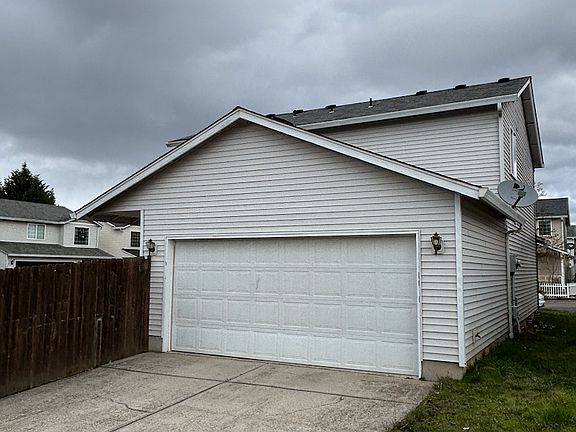 3rd image of 1211 W 30th St