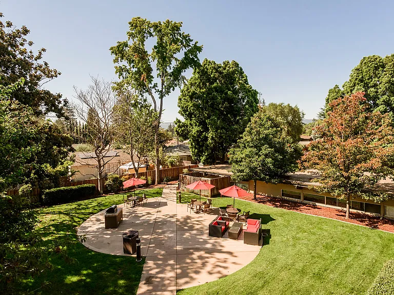 Palo Alto Place — Photo 7