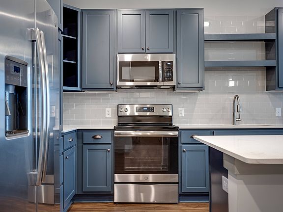 5th image of 1009 N Caldwell St #1313