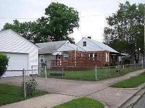 5th image of 529 Haskins Ave