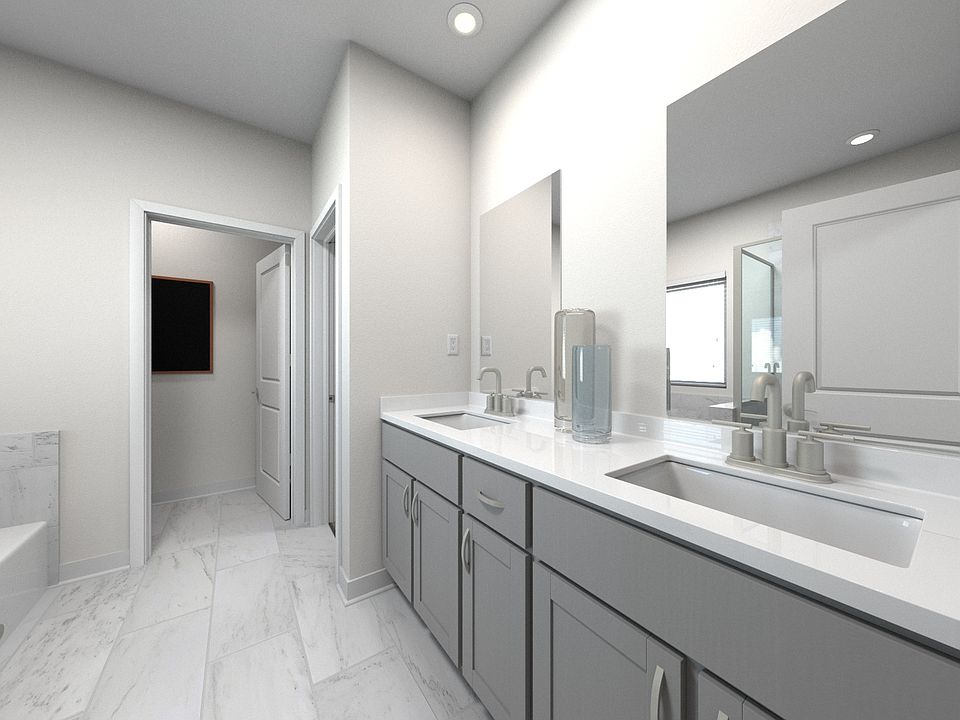Primary Suite Bathroom