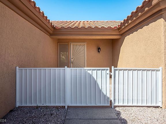 3rd image of 10316 Marymont Pl