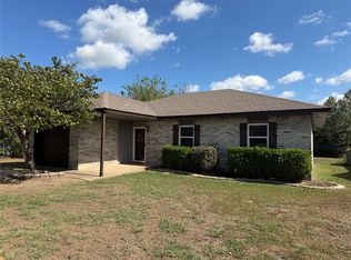 1434 Will Rogers Dr, Cushing, OK 74023