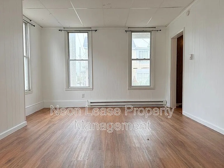 200 SE 2nd St #200 — Photo 15