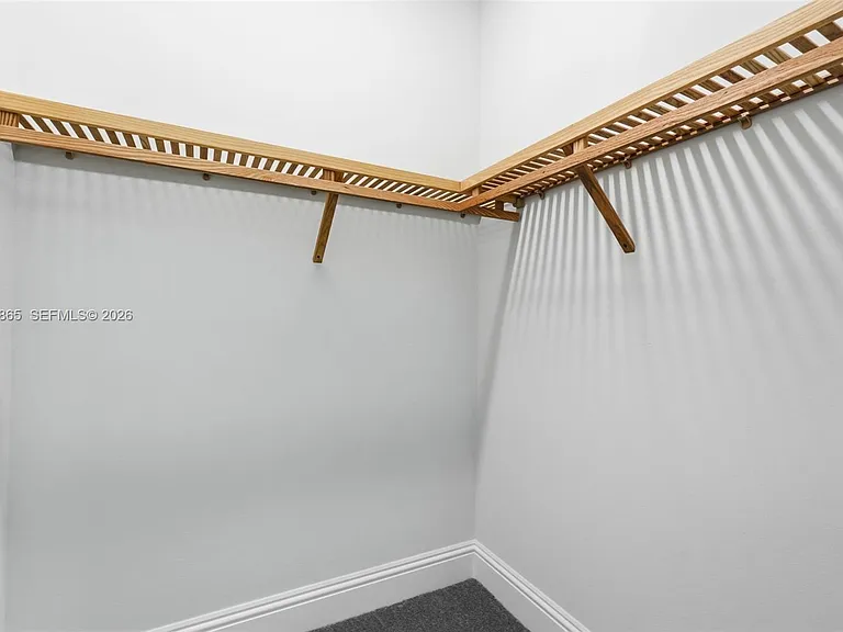 4662 Estates Cir — Photo 43