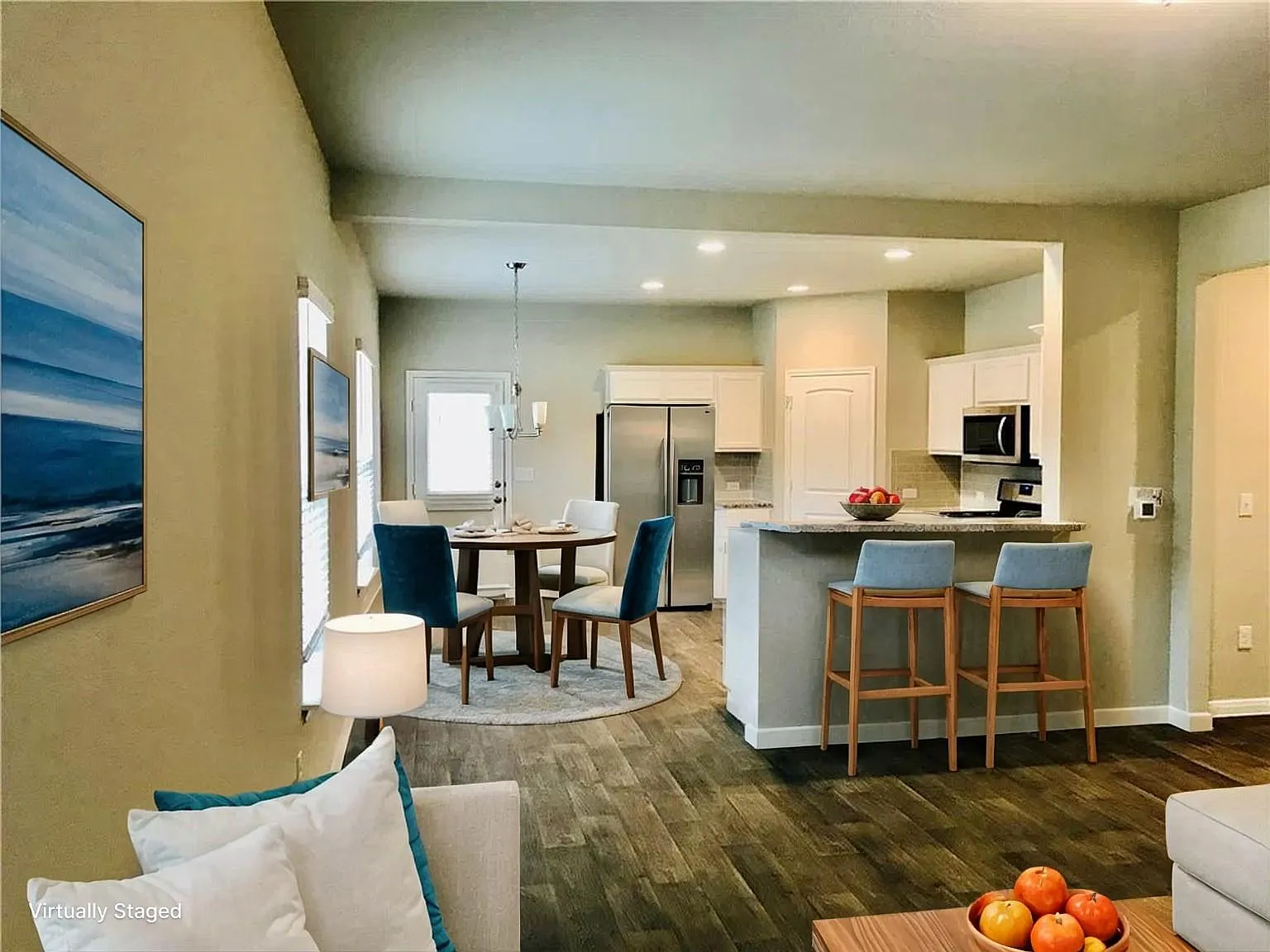 4 bed, 2.5 bath, 2138 sqft, $2,350 — Photo 4