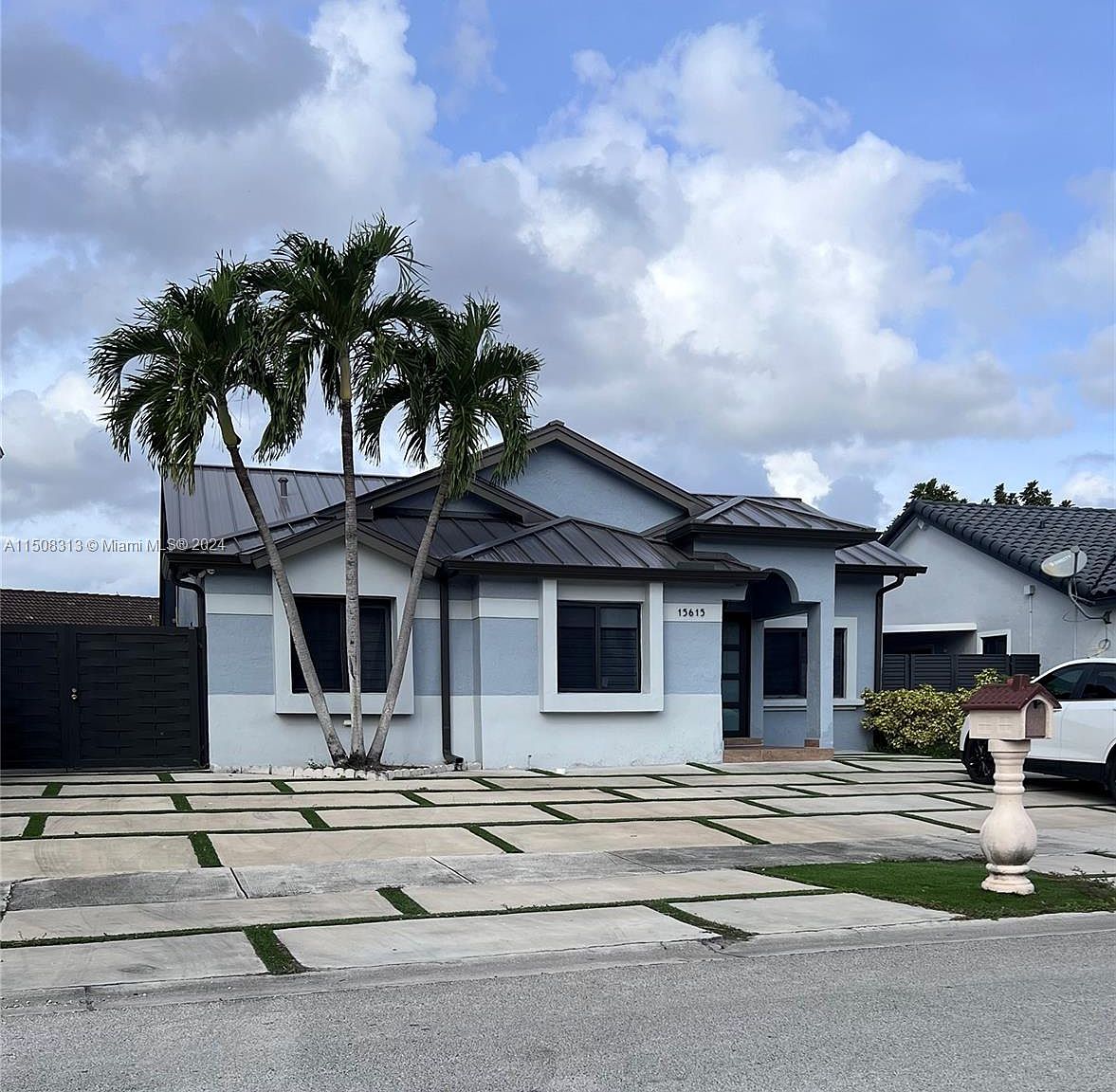 15615 SW 63rd Ter, Miami, FL 33193 | Zillow