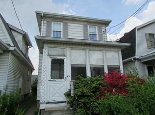83 16th St, Ambridge, PA 15003