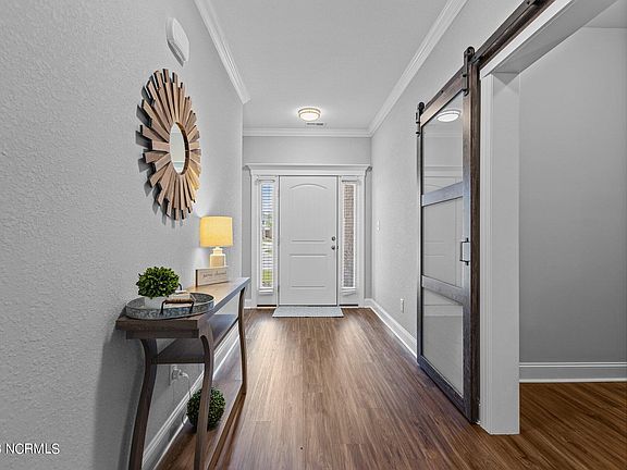 3rd image of 3900 Lochmere Drive