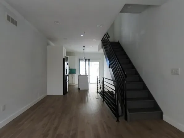 2237 N Waterloo St, Philadelphia, PA 19133