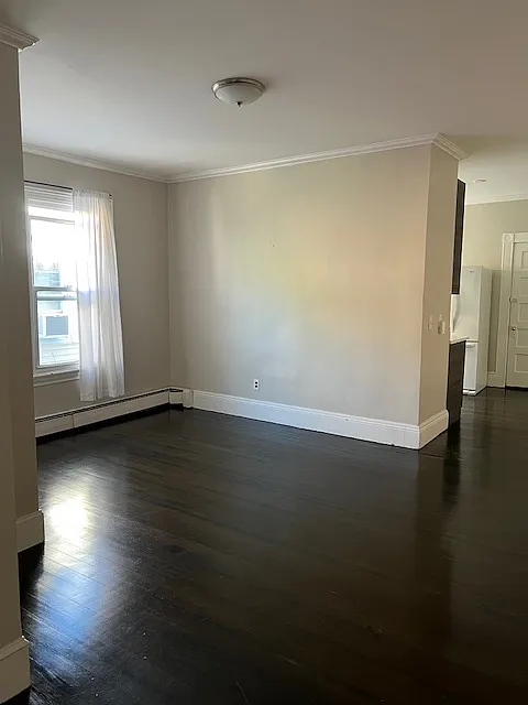 1 bed, 700 sqft, $2,450 — Photo 3
