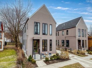 5217 Franklin Blvd, Cleveland, OH 44102