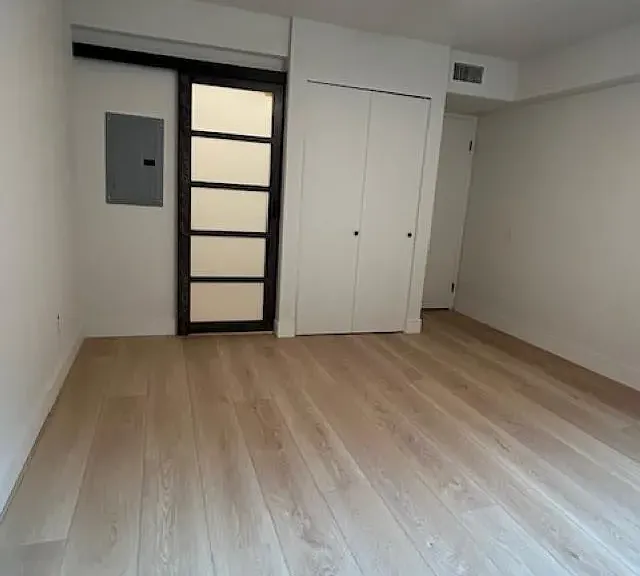 811 W Nutmeg St #102 — Photo 21