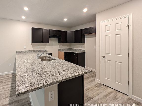 5th image of 9830 Morgan Marsh Ct