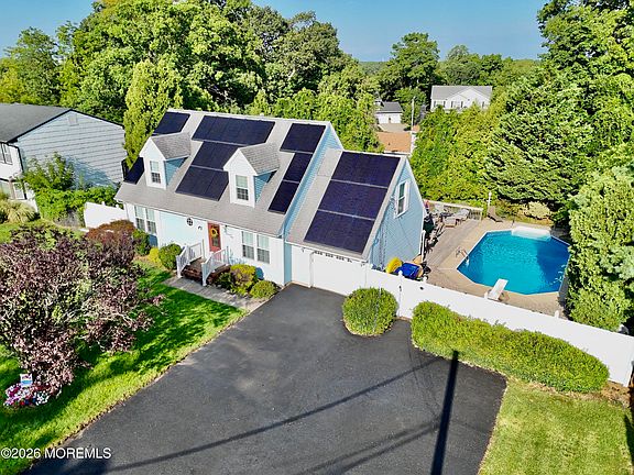 2nd image of 1060 Old Freehold Road
