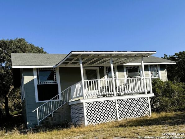 801 Blue Bill Cove Dr